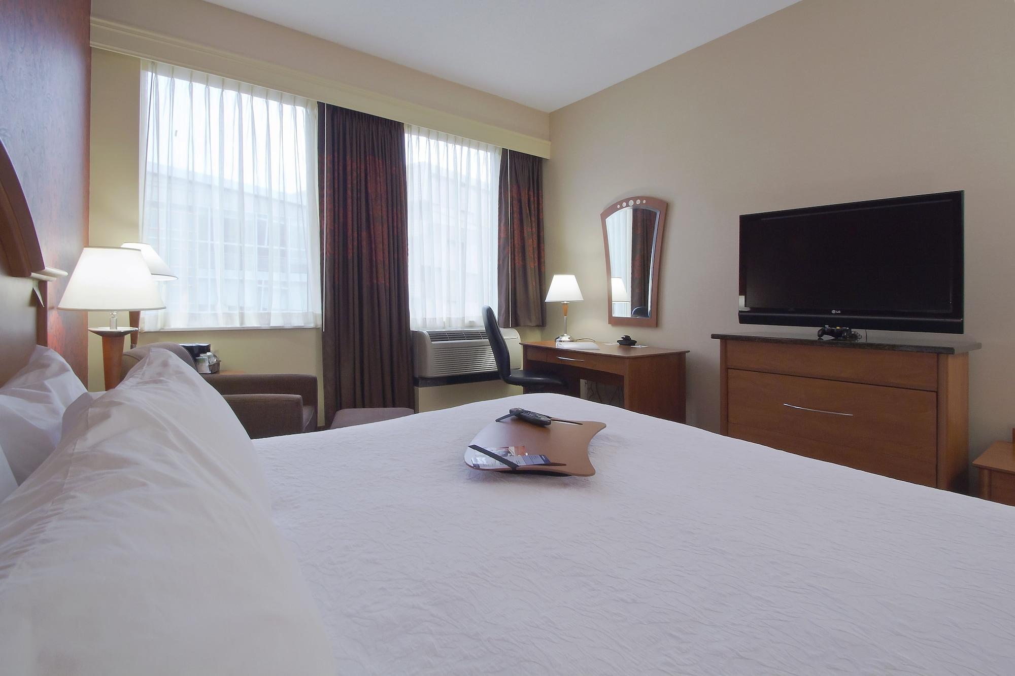Hampton Inn & Suites Columbus-Downtown, Ohio Екстер'єр фото