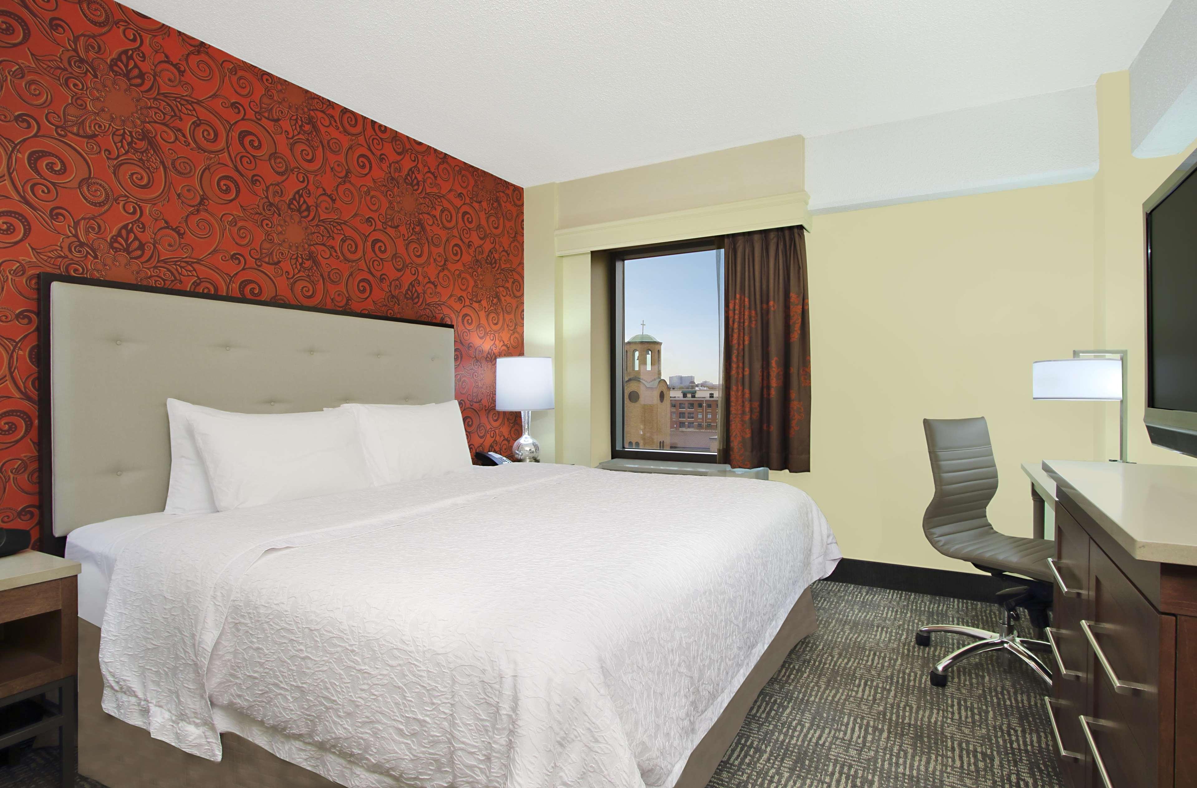 Hampton Inn & Suites Columbus-Downtown, Ohio Екстер'єр фото