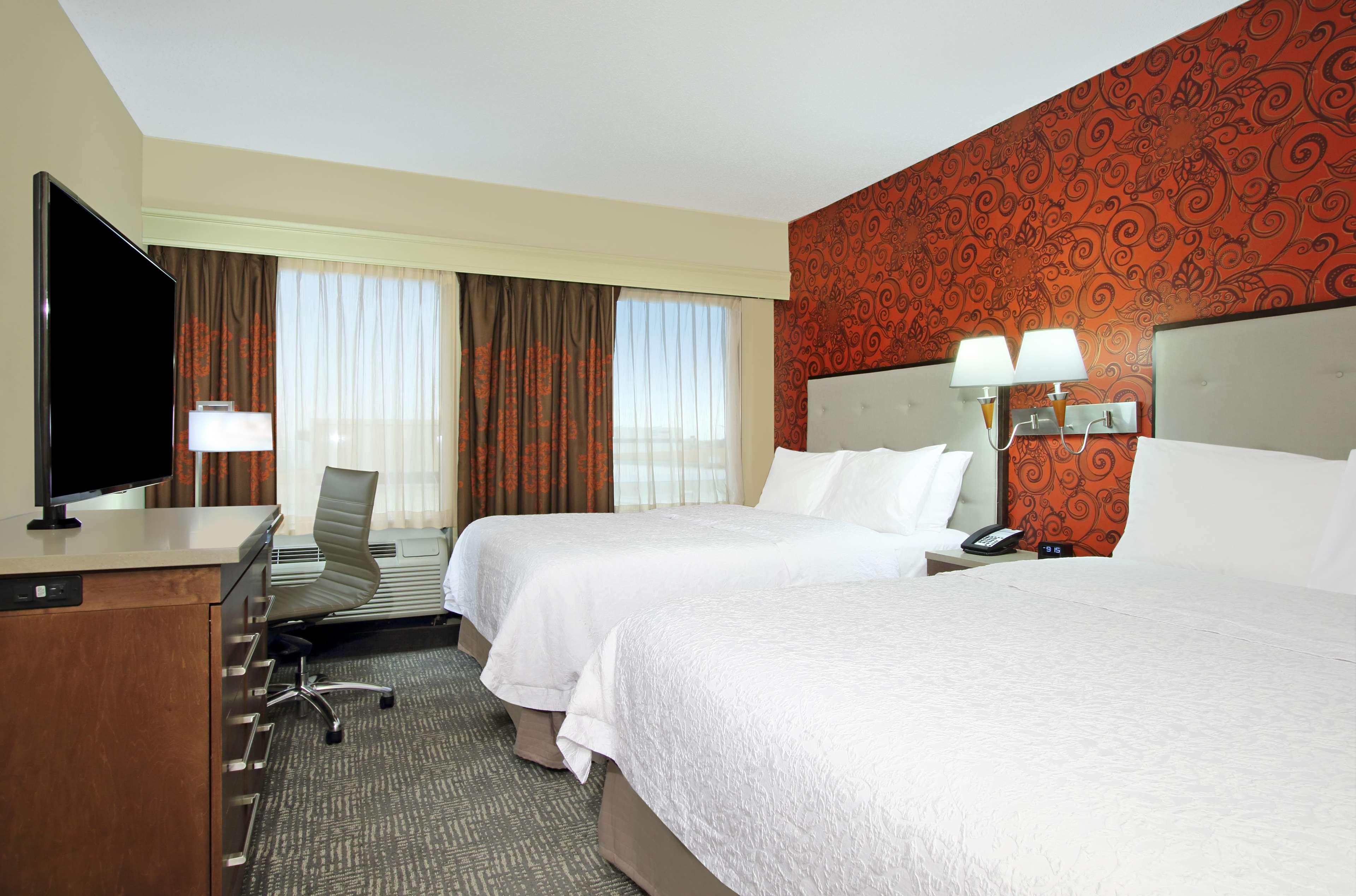 Hampton Inn & Suites Columbus-Downtown, Ohio Екстер'єр фото